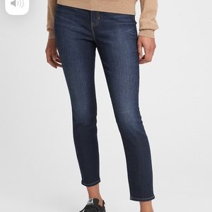 NWT Gap high rise favorite jeggings